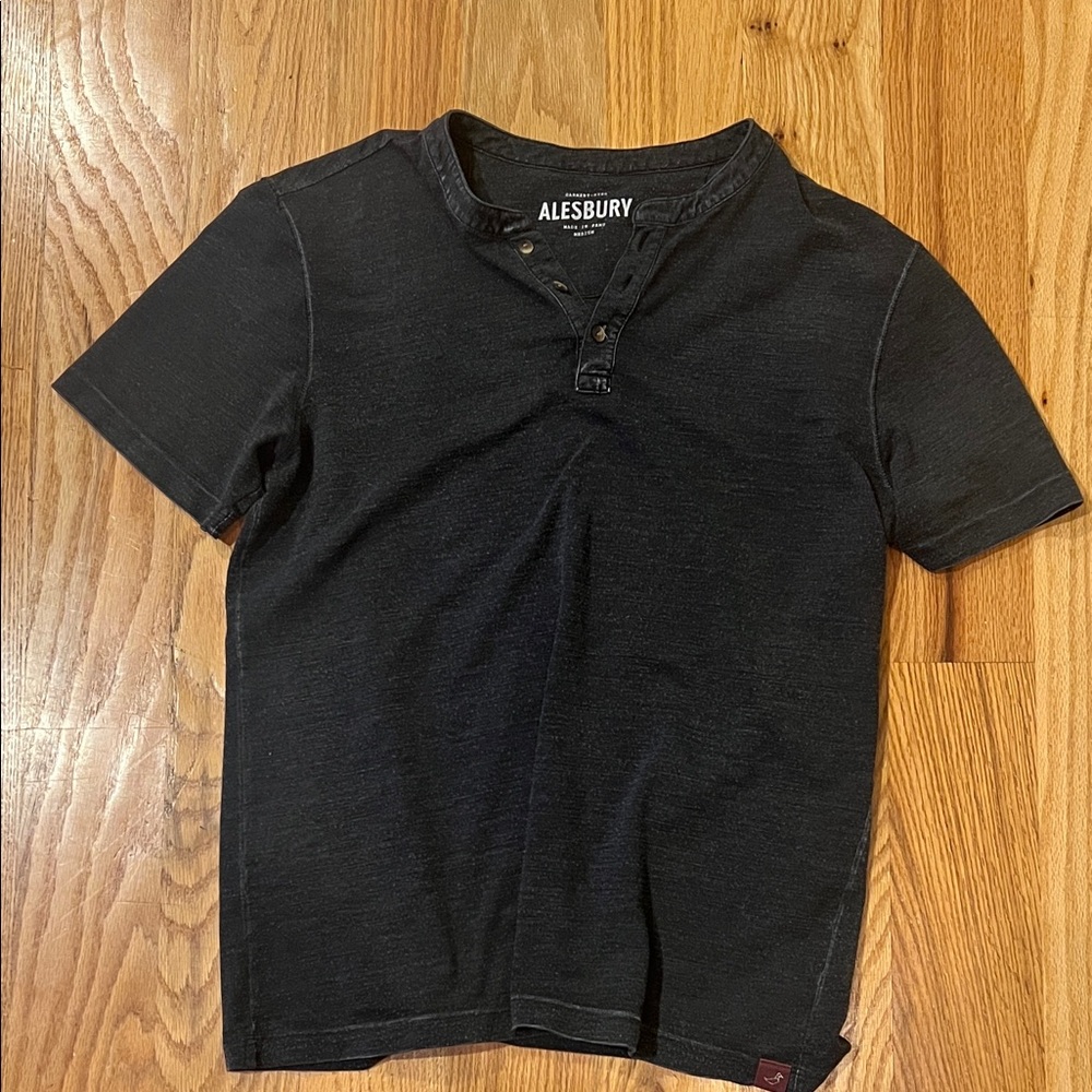Alesbury Men's Black Short Sleeve Shirt